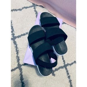 Madden Girl Sandals - Black